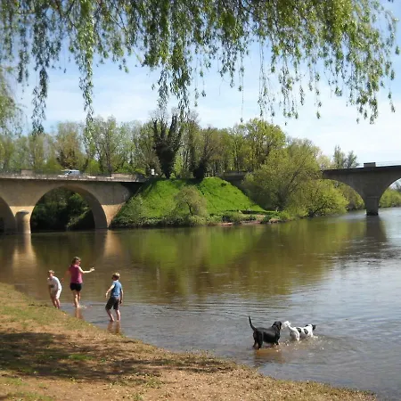 Сasa de vacaciones La Ferme De Bousserand *