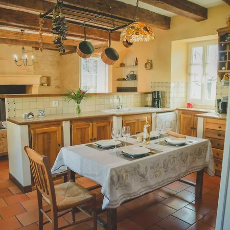 La Ferme De Bousserand Casa de Férias *